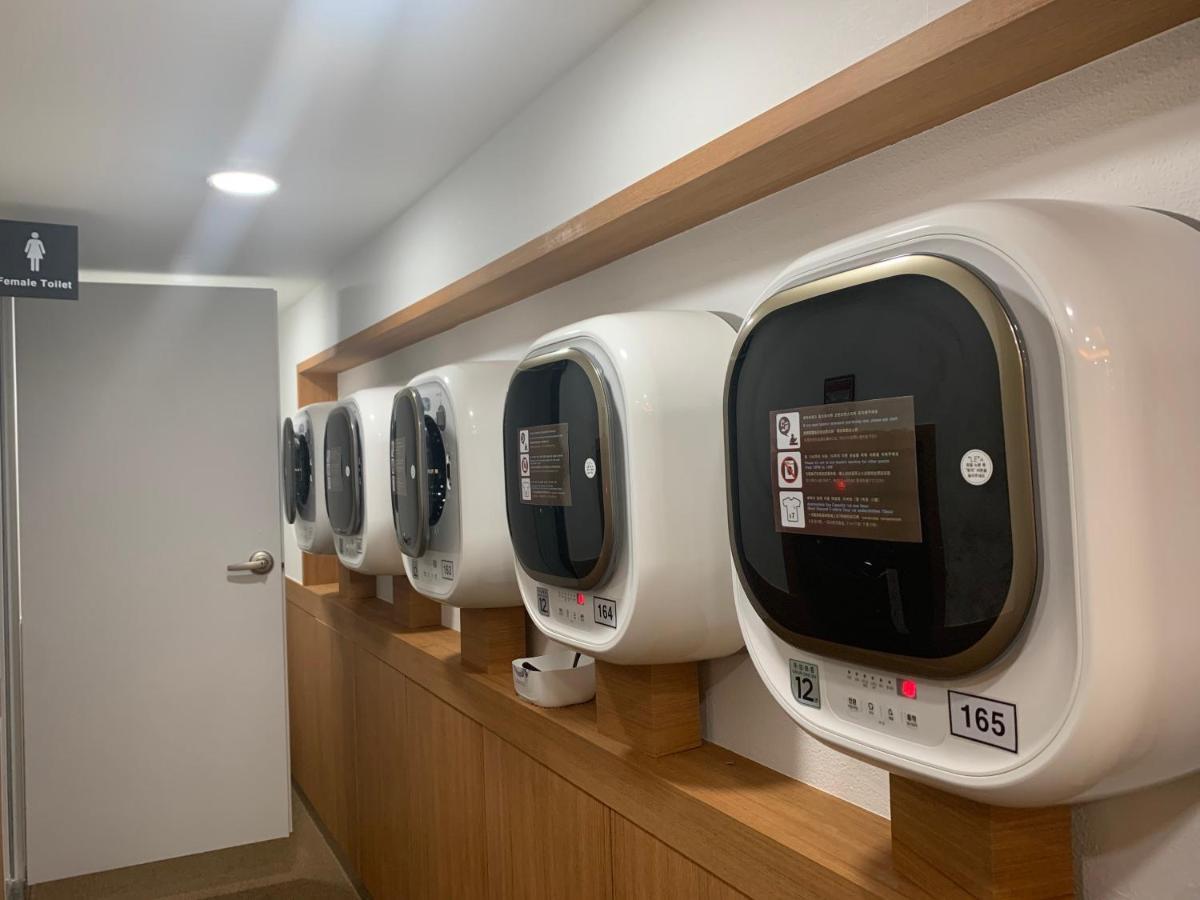 סיאול Ekonomy Hotel Myeongdong Central מראה חיצוני תמונה