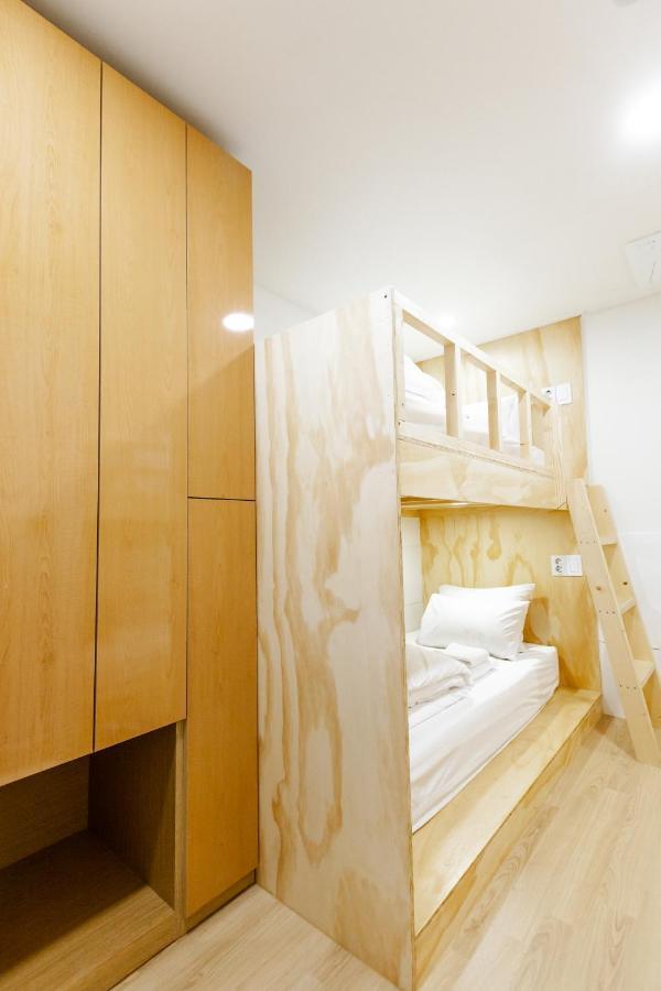 סיאול Ekonomy Hotel Myeongdong Central מראה חיצוני תמונה