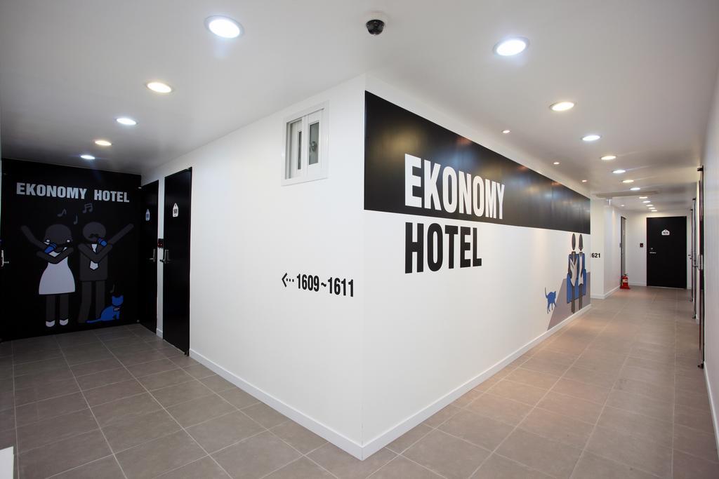 סיאול Ekonomy Hotel Myeongdong Central מראה חיצוני תמונה