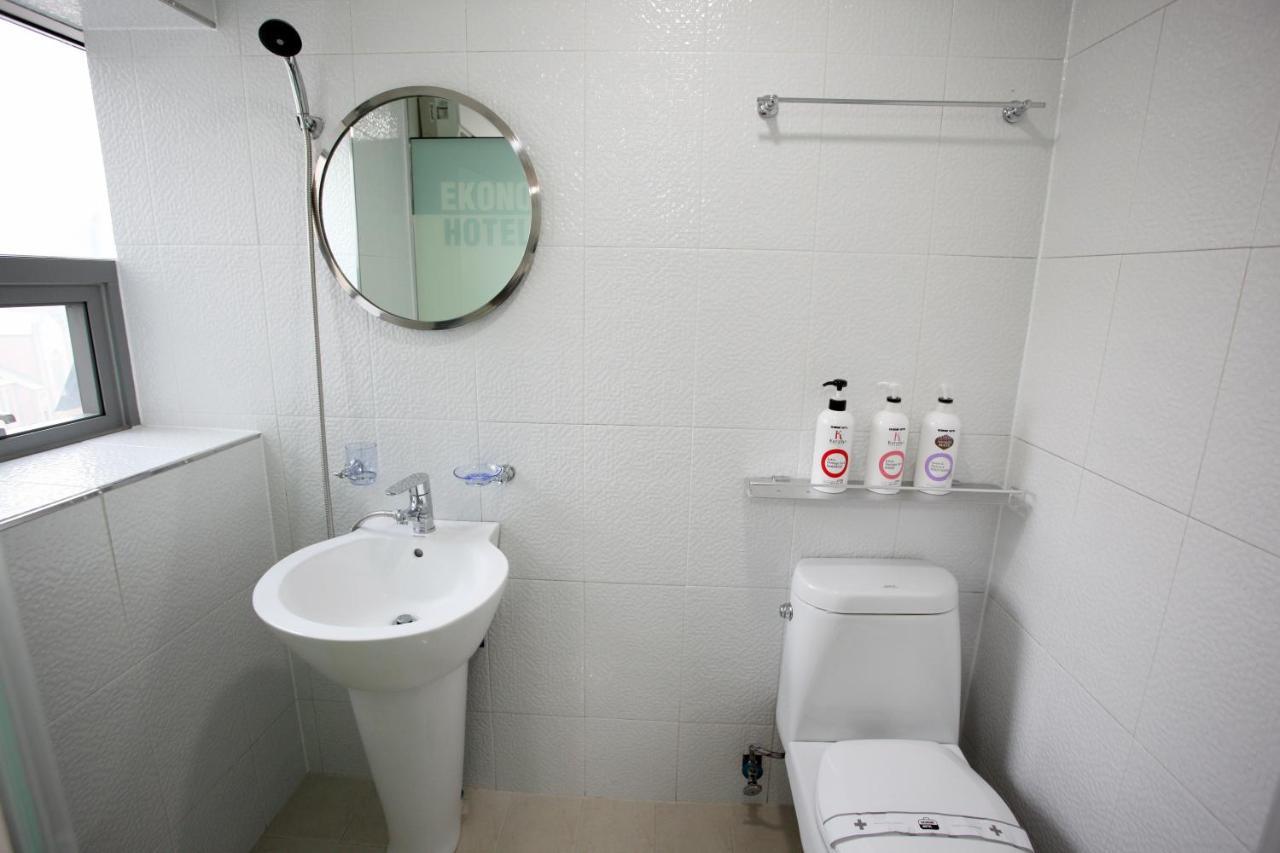 סיאול Ekonomy Hotel Myeongdong Central מראה חיצוני תמונה